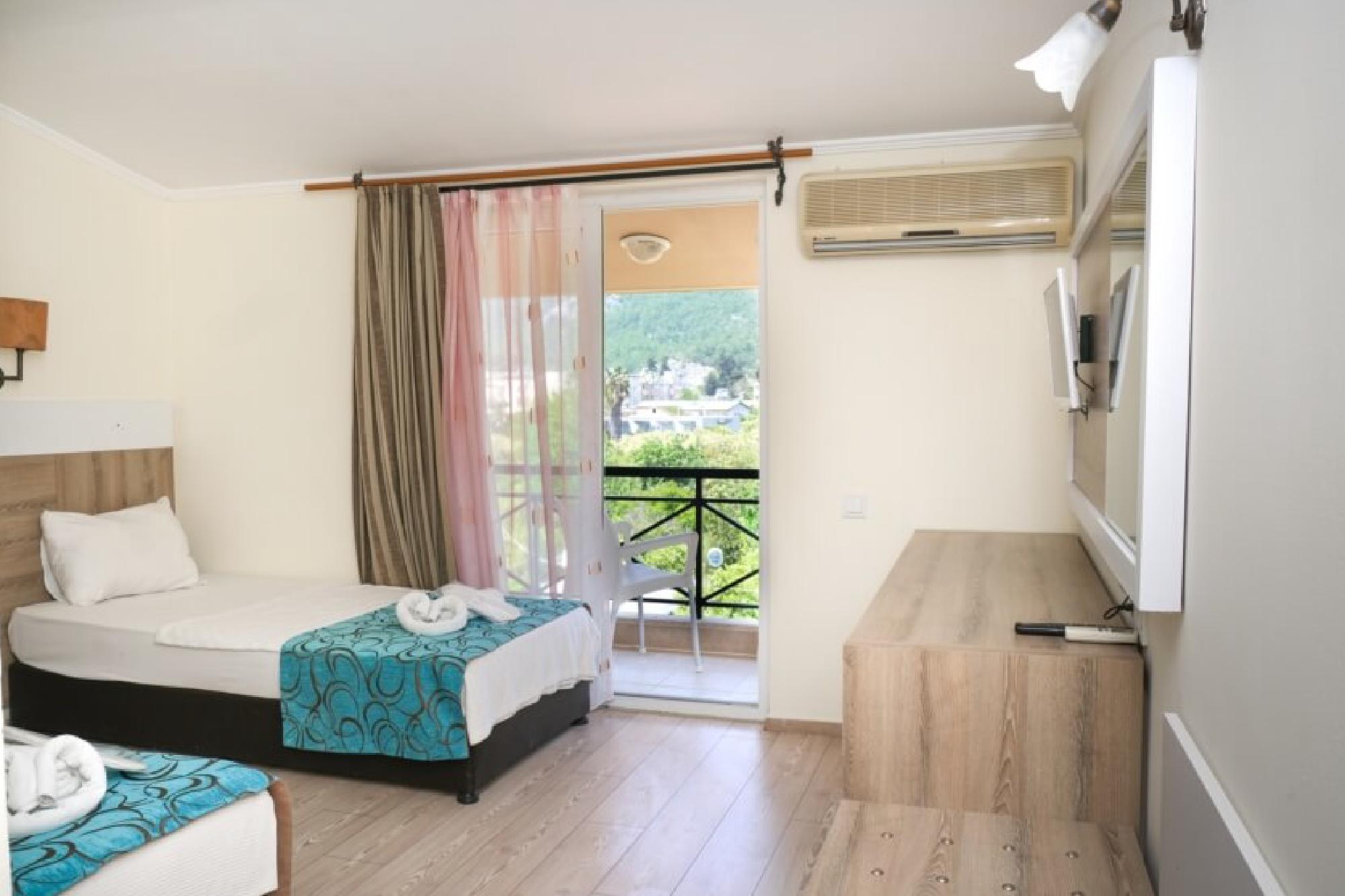 beldibi-beach-hotel-standart-oda-galeri-2