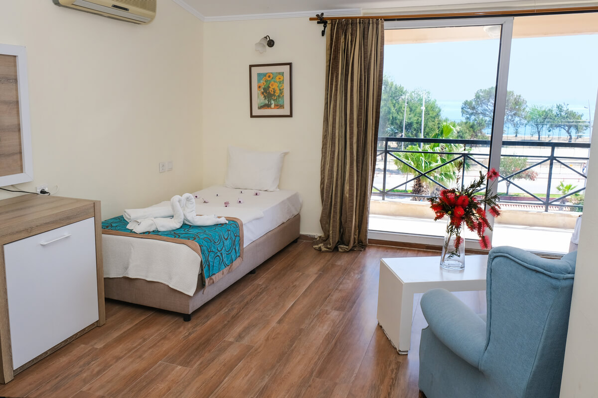 beldibi-beach-hotel-oda-1